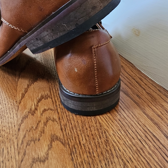 Men's Size 13 Dress Shoes; Brown with darker tips - Picture 6 of 12